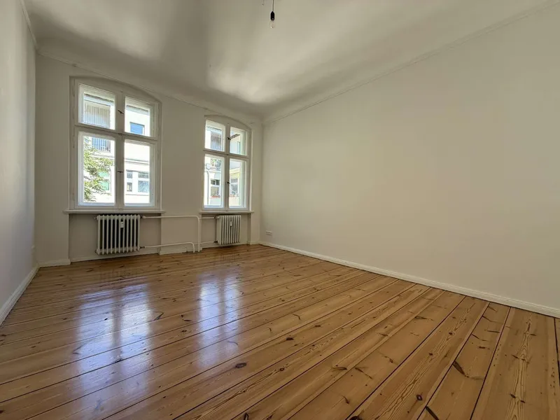 *Helle 2-Zimmer-Altbauwohnung in bester Neuköllner Lage* — photo 1